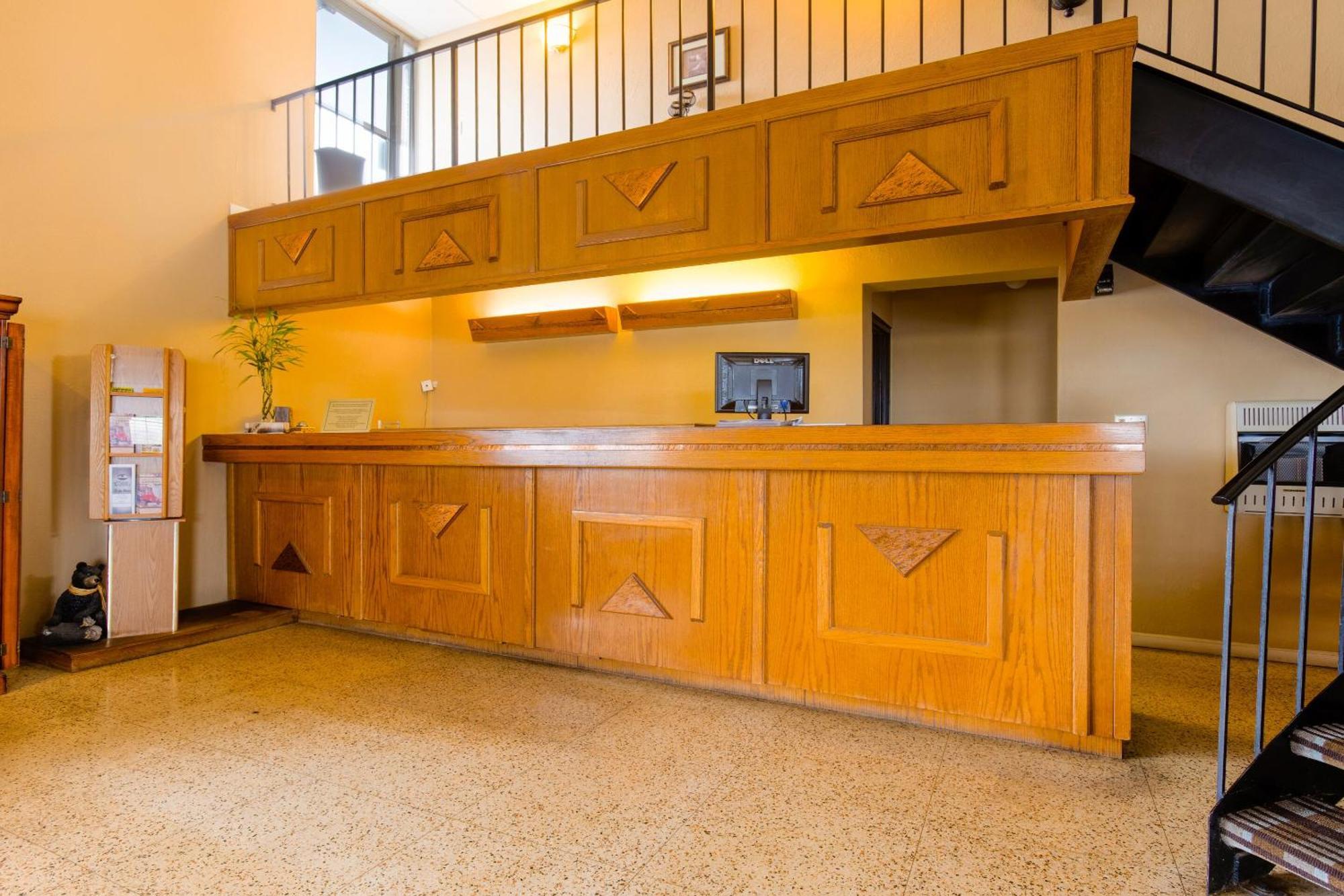 Oyo Hotel Lebanon Mo I-44 Екстер'єр фото